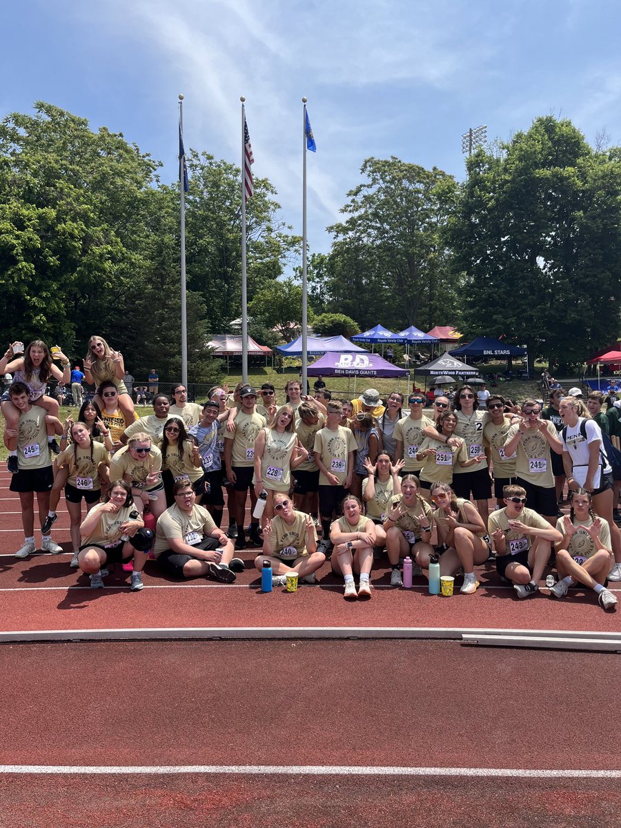 Congrats to <a href="/PHSUnifiedTrack/">Penn Unified Track</a> on finishing 4th at today’s state meet! What an amazing performance from an awesome group of student-athletes and their coaching staff!
#ProudAD