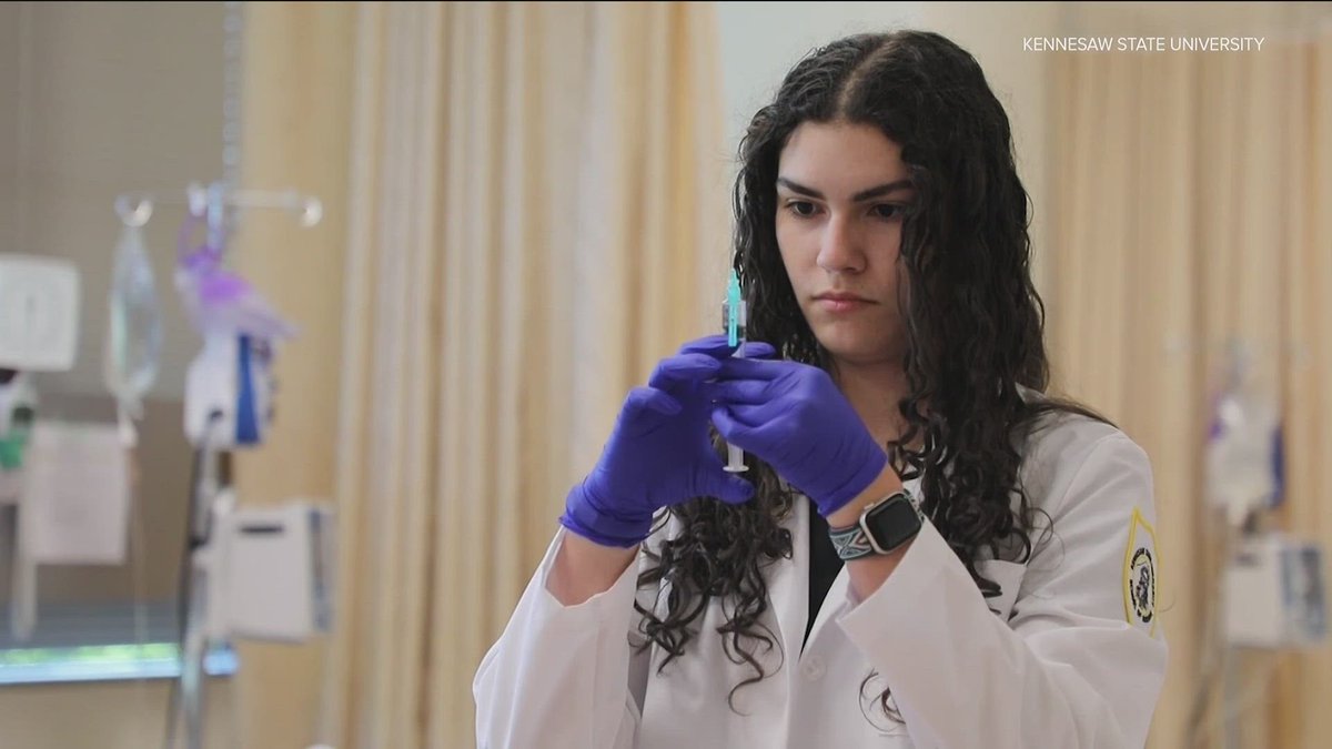 wellstarcollege's tweet photo. Kennesaw State University is tackling the nursing shortage...
#ksu #wson #nursing #nursingshortage #wellstarcollege
https://t.co/BSW66dHNou https://t.co/lSuSADqWDo