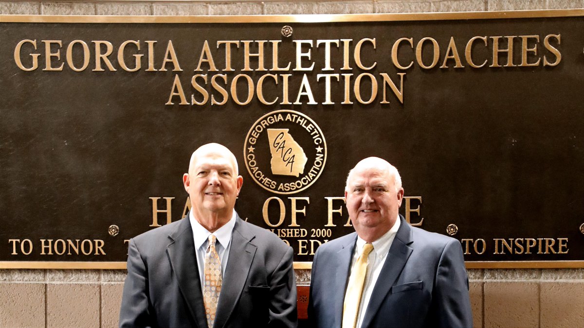 GACACoaches's tweet photo. It's a Who's Who of Leadership in Dalton, GA. The 2023 Georgia Coaches Hall of Fame is underway! History is in the making.
#GACAHOF https://t.co/XXxfuUavmy