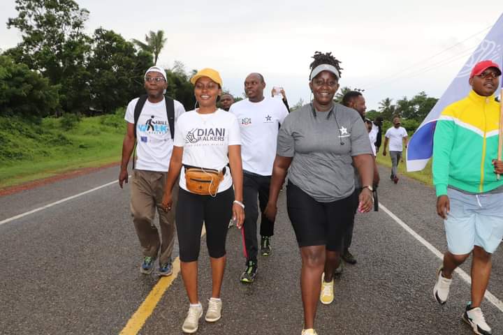 DianiWalkers's tweet photo. We are so grateful for everyone in Diani Walkers . We supported Kwale School for Mentally Challenged in numerous ways, and dedicated this 12km Mental Health and Wellness walk from Matuga junction to Kwale for their fundraising day.
#AStep4OneHealth https://t.co/fd07KCZ8l4