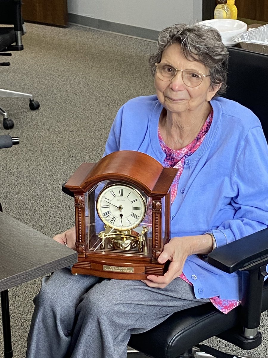 Thirty-seven years in the books of serving the schools and students of School District #109!  Thank you, Mrs. Hotzfield, and happy retirement!  ❤️