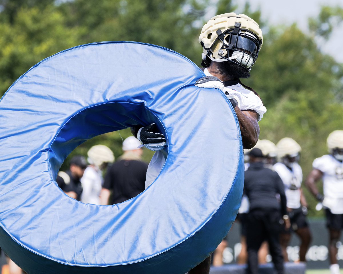 Visor szn is in full effect. 😎