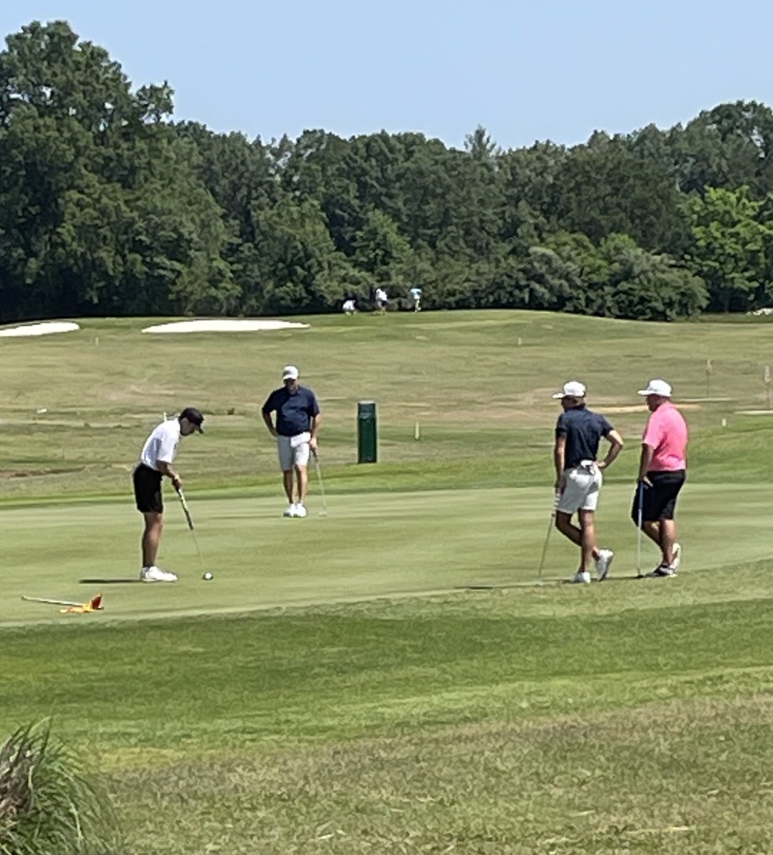 The Bankroll - Round 1 is underway!!!  Beautiful Day☀️⛳️ for golf!!  What do you think the low score will be…