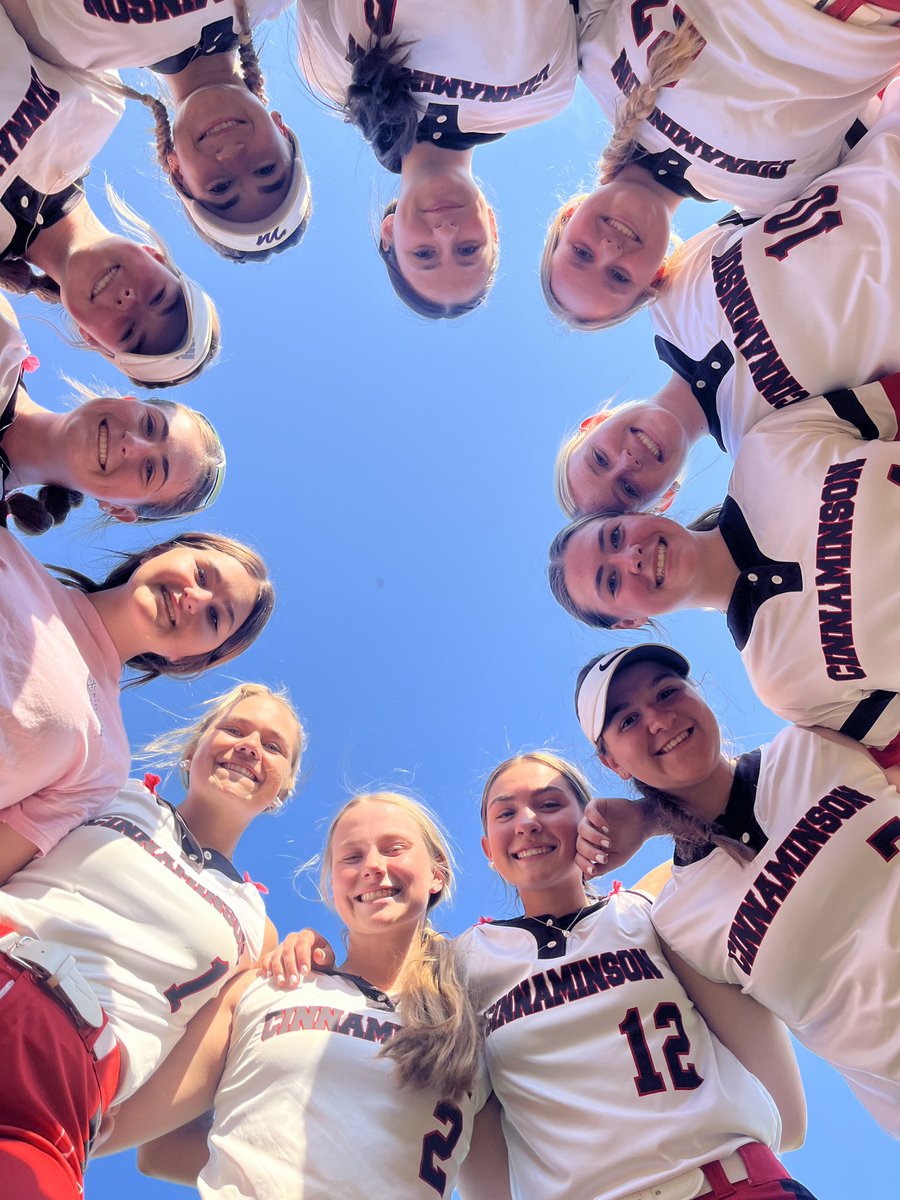 CinnaHSSoftball's tweet photo. What a season to remember for the Pirates! They set a team record with 21 wins, including a 15 game winning streak, Patriot Division champions, first ever trip to the sectional final, and voted a top 20 team in the state of New Jersey by https://t.co/SymMbLTvmJ! https://t.co/3k47lLDh2l