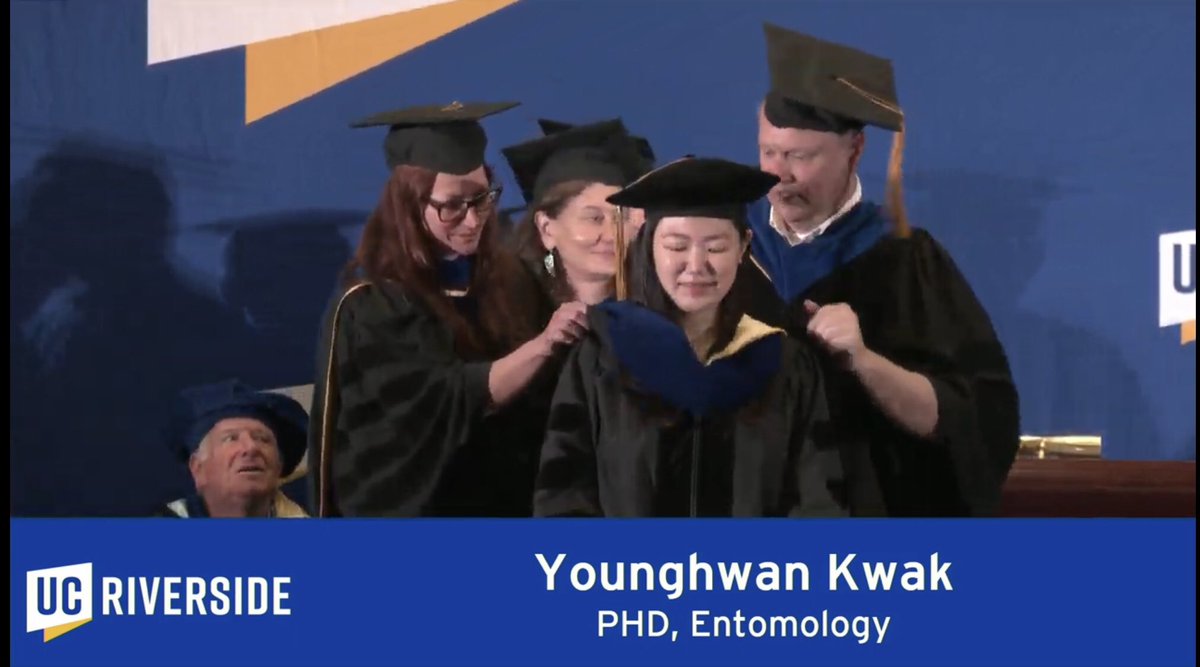Congrats to <a href="/kwak_younghwan/">Younghwan Kwak</a> our labs newly minted PhD. She will start a postdoc with Gordon Bennett soon continuing on the evolution of insect symbiosis. Good luck!!