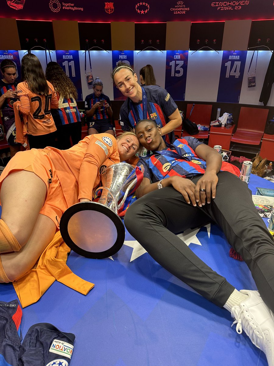 AsisatOshoala's tweet photo. Alhamdulilah #2 …… @FCBfemeni #ChampionOfEurope https://t.co/u1Ai6MnM04