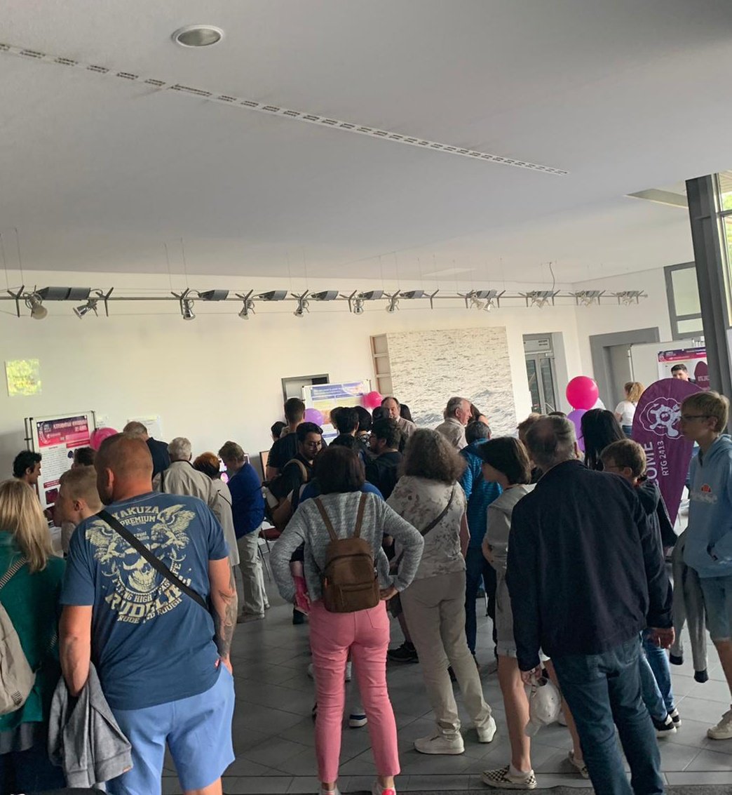 RTG2413 SynAGE Graduate Program (@rtg2413synage) on Twitter photo SynAGE is at #LN8MD!
You can find us in Haus 65 (ZENIT I) #LNDW <a href="/OVGUpresse/">Otto-von-Guericke-Universität Magdeburg</a> SynAGE is at #LN8MD!
You can find us in Haus 65 (ZENIT I) #LNDW <a href="/OVGUpresse/">Otto-von-Guericke-Universität Magdeburg</a>