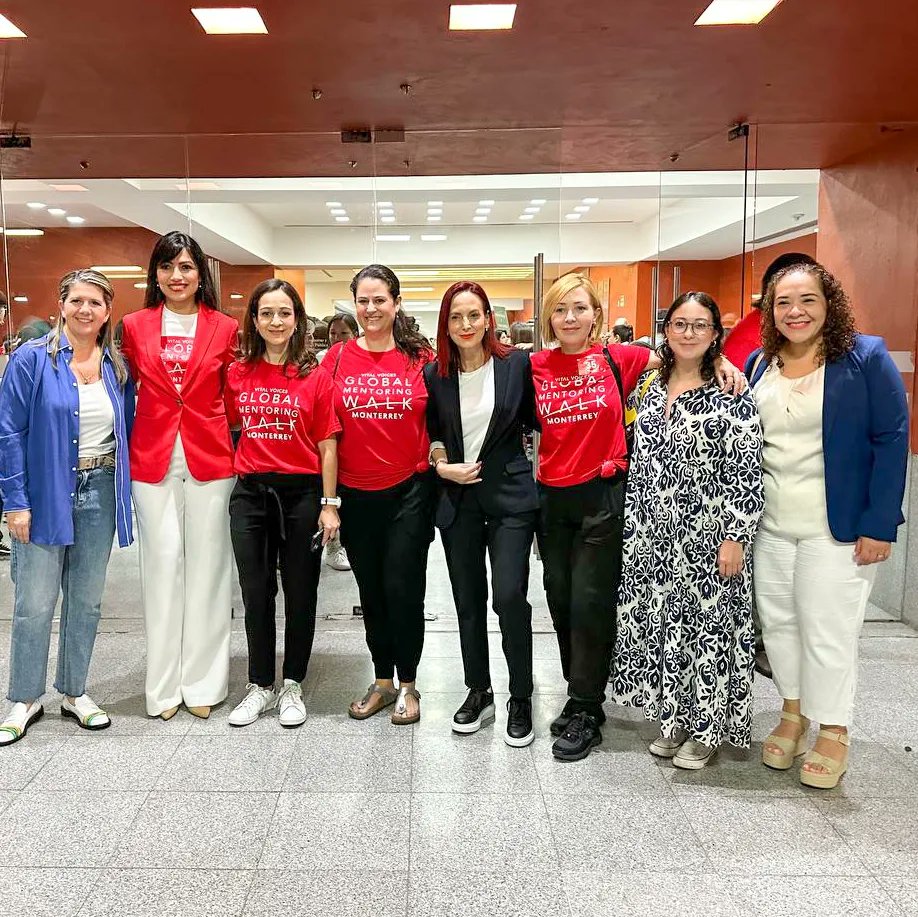 guerravaleria's tweet photo. Activar nuestra voz, compartir quienes somos, escucharnos entre nosotros y pedir ayuda… esto es lo poderoso del #MentoringWalkMty.

Feliz de ser parte de este esfuerzo. https://t.co/qRRZC8gUaO