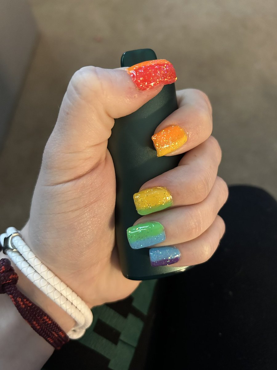 LilBitofTae's tweet photo. Haven’t shown my nails here in a while, but I’m loving how these came out! Not only do I save a ton of money doing them myself, I think I’ve gotten fairly good at them hahah! Happy Pride! #PrideMonth https://t.co/b28uwi7Ryx