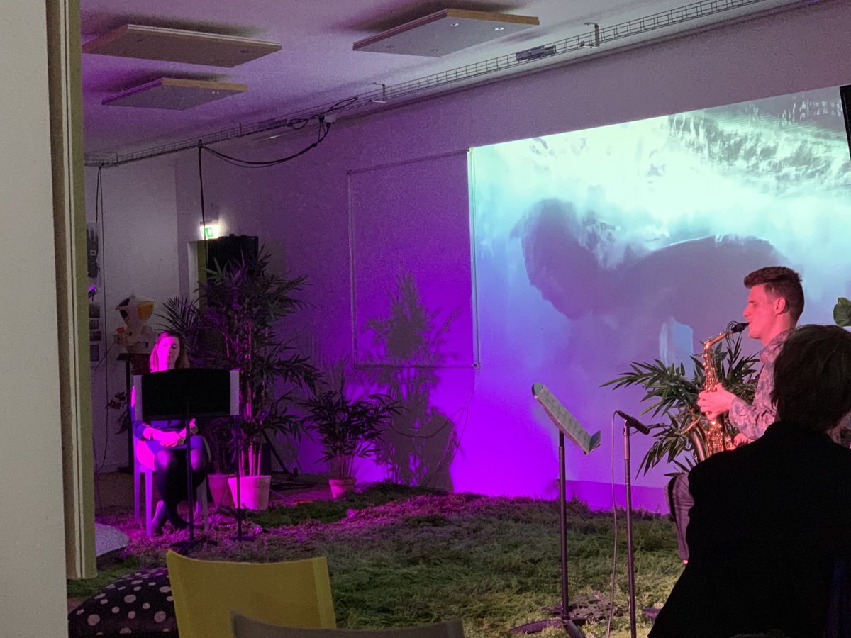 bulaydin's tweet photo. Weer een bijzonder optreden bijgewoond. ⁦@StudioLoos⁩ de “huiskamer” van jonge creatieve muzikanten. https://t.co/0njLgJJz5r