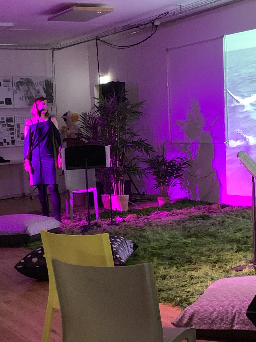 bulaydin's tweet photo. Weer een bijzonder optreden bijgewoond. ⁦@StudioLoos⁩ de “huiskamer” van jonge creatieve muzikanten. https://t.co/0njLgJJz5r