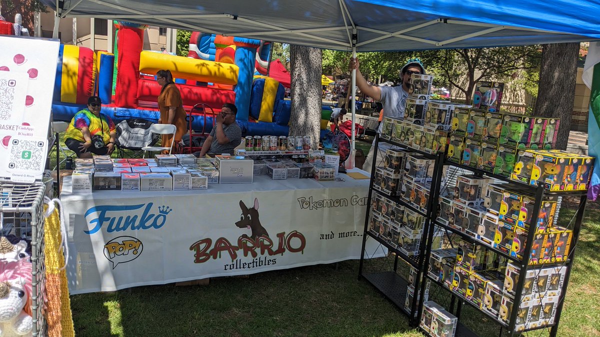 Barrio Collectibles 🔜 Hypecon tweet media