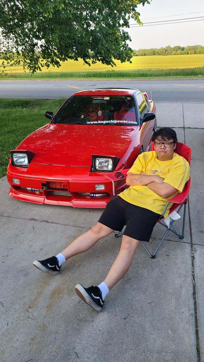 niikkoo__'s tweet photo. do y’all be chillin as hard as me https://t.co/Lna4xiURpg