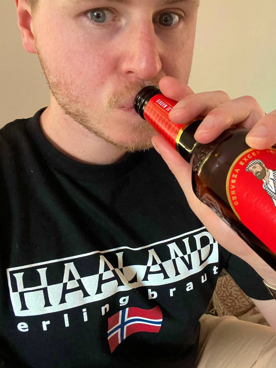 Sambojames0's tweet photo. @thegingerwig 🏆🏆 https://t.co/3BsxcPF6pG