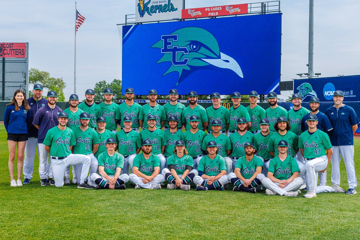 Forever proud of this team 💙💚 Thank you @EndicottBASE for bringing all of us in the @EndicottCollege community so much joy this season #gogulls