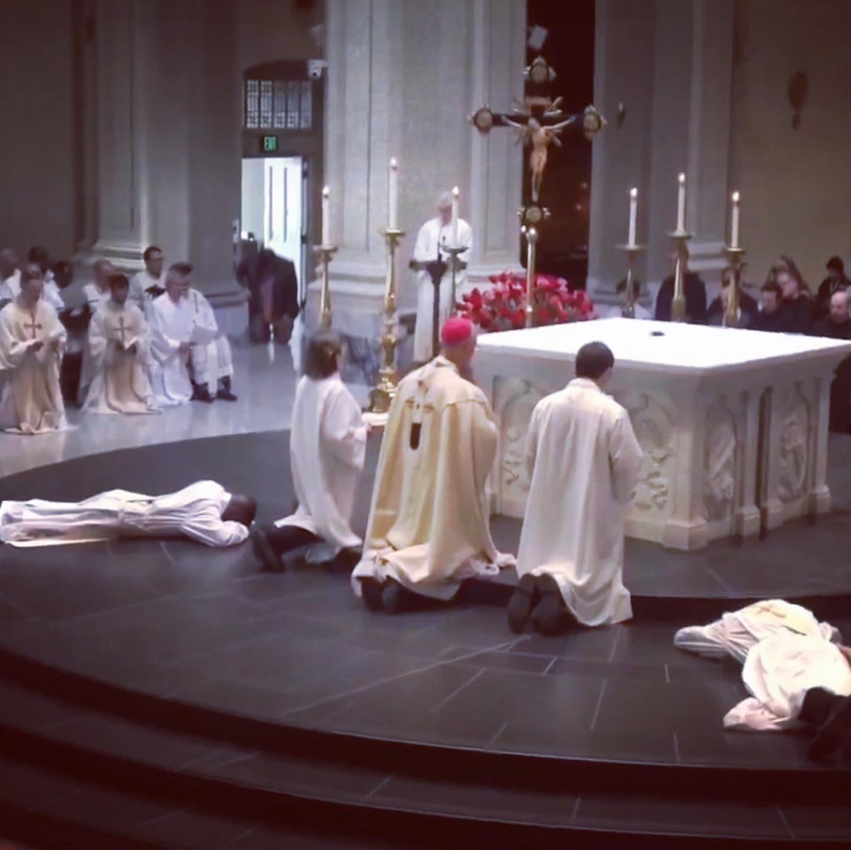 CatolicosNW's tweet photo. Nos regocijamos con las ordenaciones diaconal de Max Muñoz el miércoles y sacerdotal de Juan Pablo y Sylvester hoy. 

Más sabré el discernimiento vocacional en la Arquidiócesis de Seattle en https://t.co/JKm6KzAq1Q
#discernimiento #sacerdocio #vidareligiosa #pastoraljuvenil https://t.co/I3WHYFGM6N
