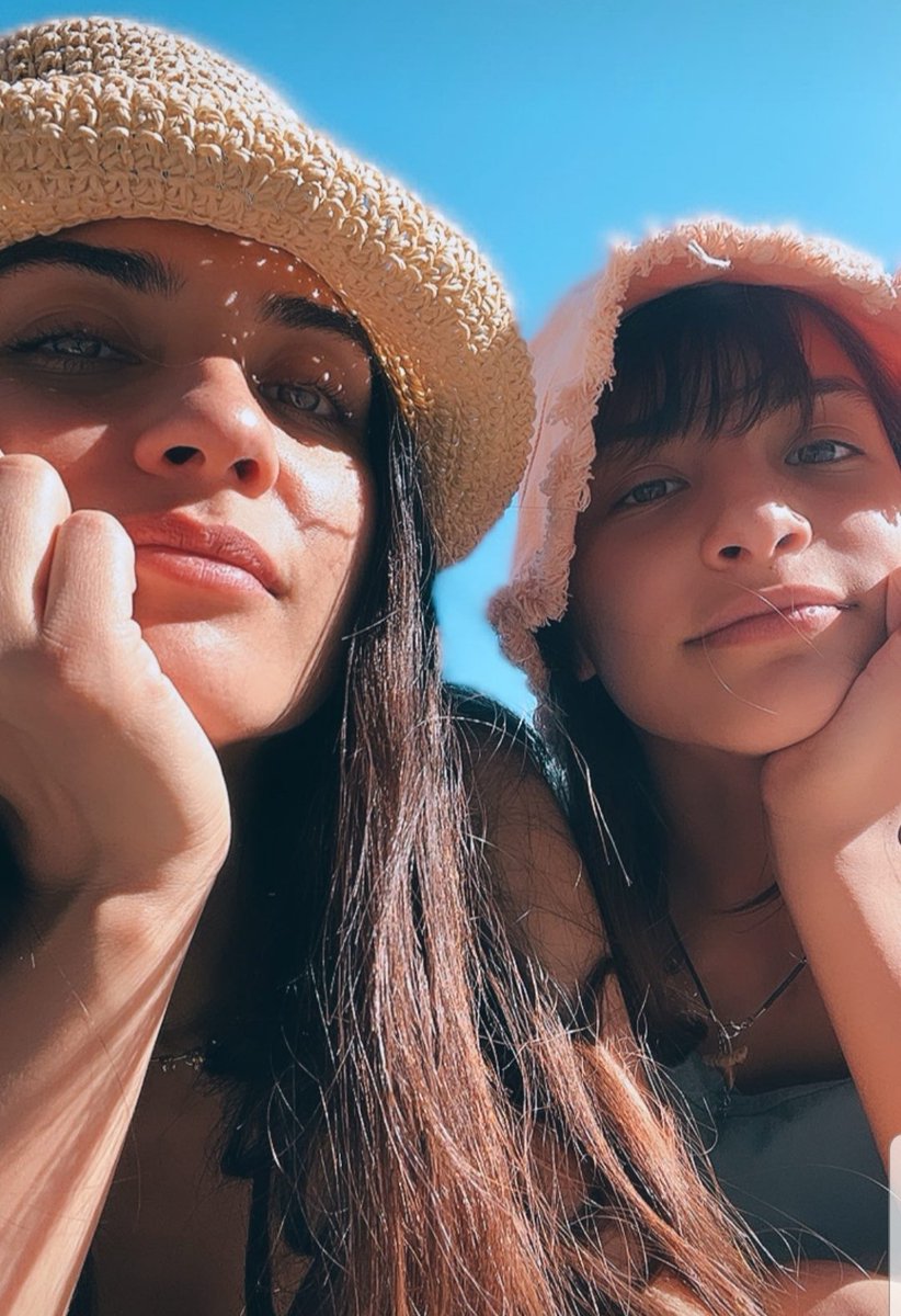 Papatya52603213's tweet photo. #TubaBüyüküstün #Toprak ne kadar güzelsiniz ne kadar tatlisiniz 😍😍 https://t.co/k6jABcHuVN