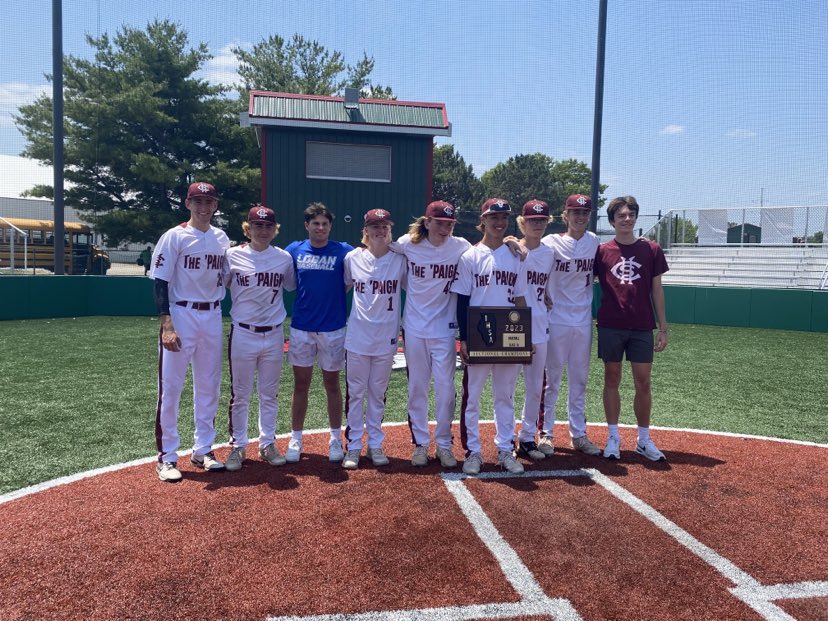 🚨Congratulations to the Champaign Central Maroons <a href="/BaseballMaroons/">Maroons Baseball</a> on winning the 3A Lincoln Sectional Championship 4-2 over Rochester 🚨

<a href="/M_Crompton7/">Mitchell Crompton</a> 2 for 3  RBI
<a href="/kendallcrawfrd8/">Kendall Crawford</a> 2 for 3  2Rs
<a href="/TJPip5/">TJ Pipkins</a> 2 for 4  RBI  R
<a href="/Chris_Timmons1/">Christopher Timmons</a> 1 for 3  RBI
<a href="/Charlie_Hobbs21/">Charlie Hobbs</a> 1 for 4