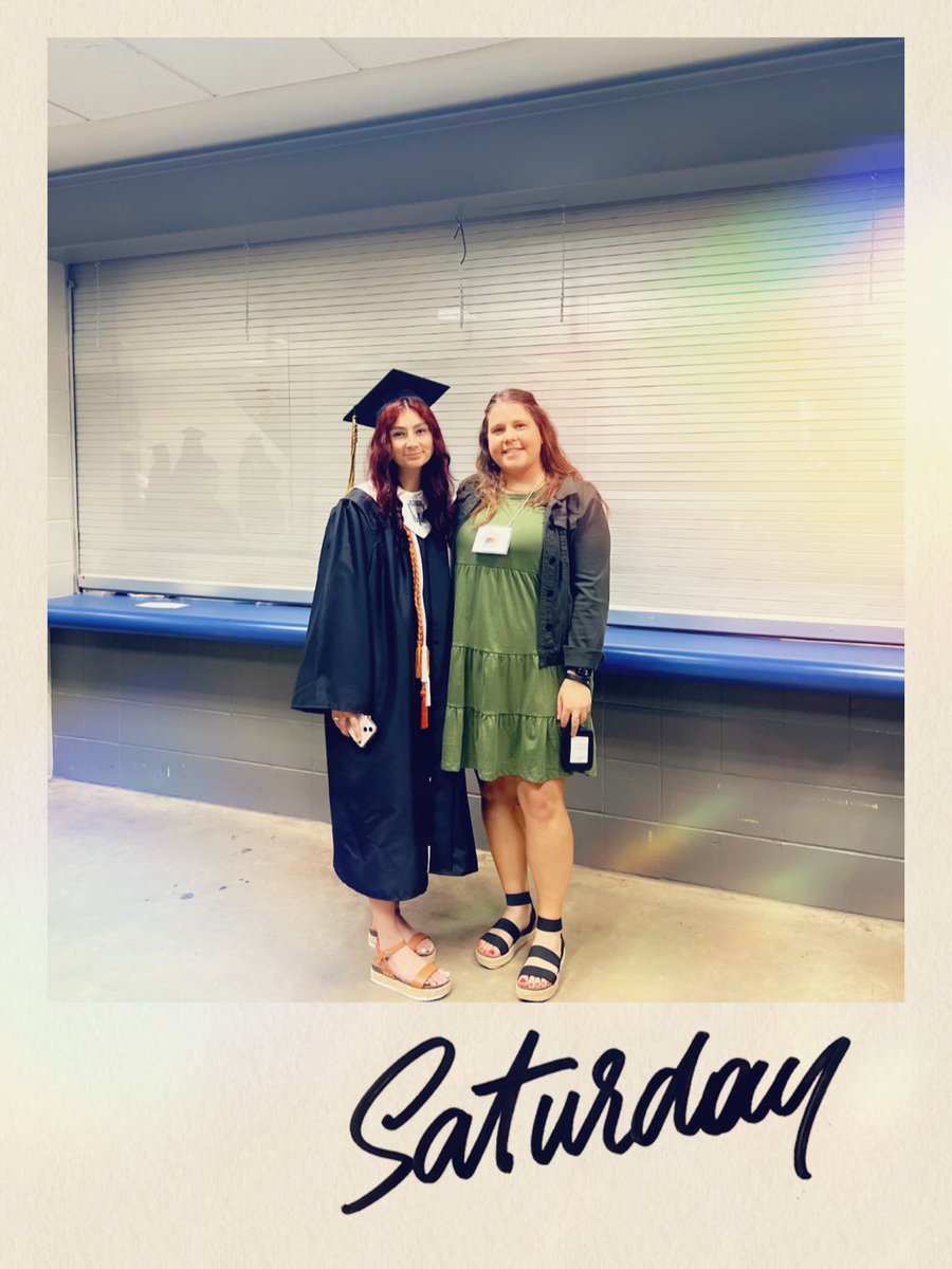 Brennan_AT's tweet photo. Class of 2023… you did it!!💛🎓 https://t.co/nXVYV03nwP