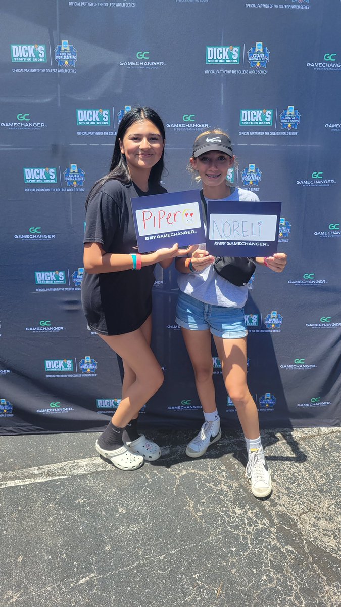 AnnaAtGC's tweet photo. Thanks for @allisonmadren &amp; Force for visiting us!! https://t.co/Jmwj71q8fC