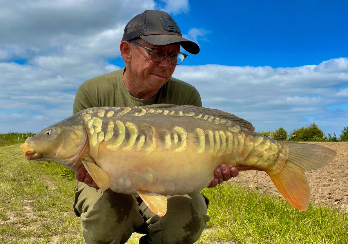 Joe Turnbull had a little day sesh over on COBBS 🚜 and was rewarded with a selection of mirrors up to 29lb 10oz 😎