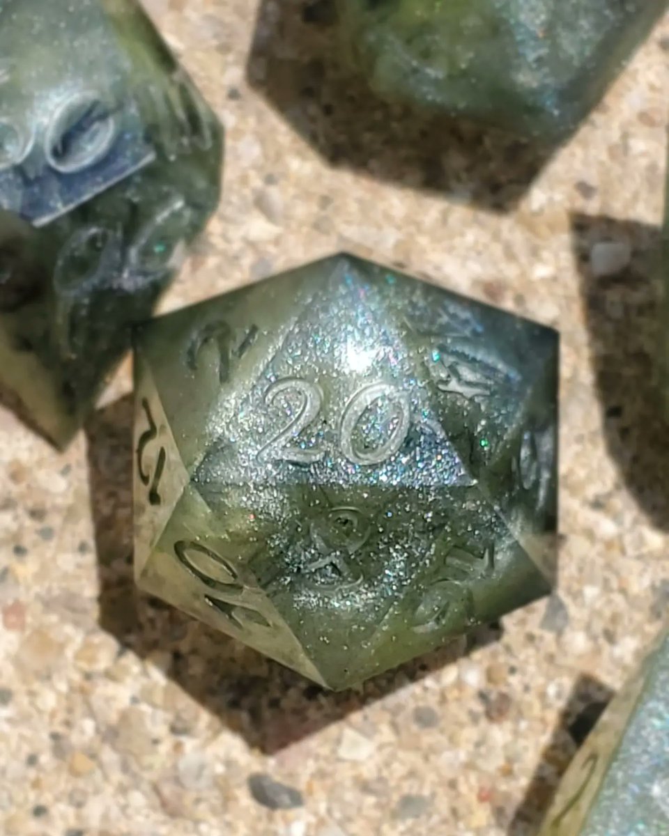Smokey Forest will be inked in gold and headed home on Monday! #dicemaker #dicemaking #sharpedge #sharpedgedice #artisandice #nulamoth #dnd #dndfam #dnddice #dicegoblin #dicehoard #dungeonsanddragons #resin #resindice #handmade