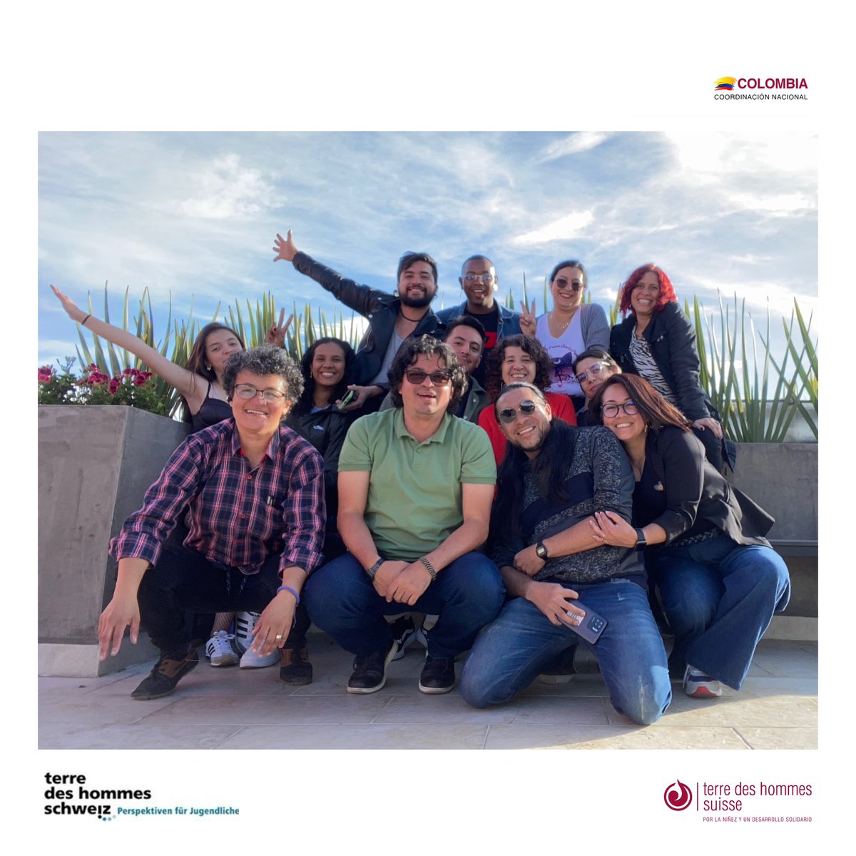 TdHSColombia's tweet photo. 🇨🇴🇨🇭 Seguimos construyendo juntos y juntas !! 
Equipos de TdH Schweiz y Suisse.
Aportes a las apuestas y agenda de #REDJUVIS y líneas de #Protección #Participación #Educación y #EDSS .
#Cecucol #ACA #Acooc #AgendaCaribe #Platohedro https://t.co/3Wk2QzqQmw