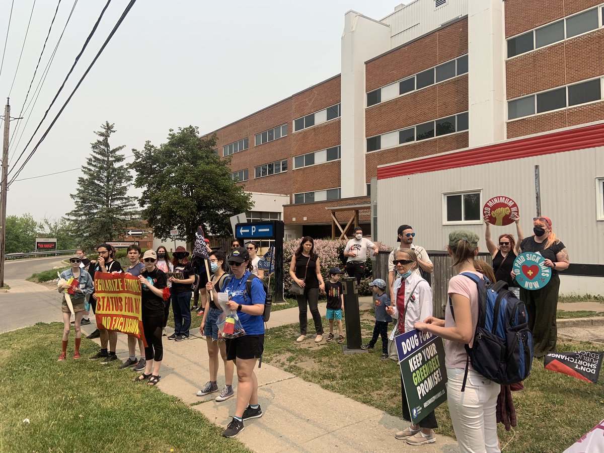 t_mathewson's tweet photo. #EnoughIsEnoughON #Guelph https://t.co/Jin5iU61wc