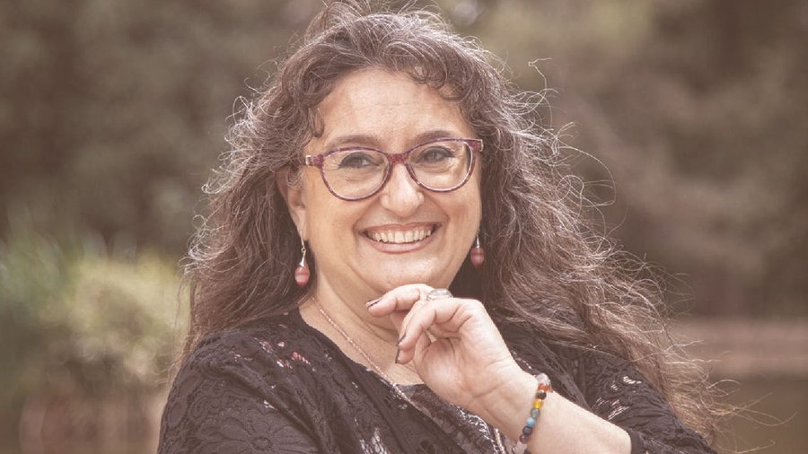 SCT_professorat's tweet photo. Docents de #Tecnologia: a la #JIET23
@KarinagibertK presentarà el curs gratuït #CiutadanIA i com es poden plantejar activitats a l'aula per contribuir a desenvolupar la ciutadania digital i ètica d'un futur que ja és aquí. 
+ info i inscripcions:
https://t.co/Y1F5HoCLPo https://t.co/OCA744S575