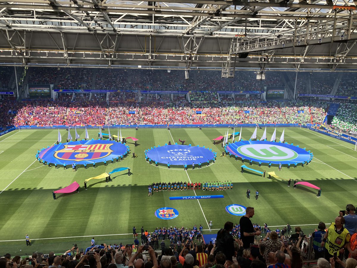 Der Showdown um Europas Fußball-Krone in Eindhoven kann losgehen… <a href="/SID_Sportnews/">SID</a> #UWCLfinal