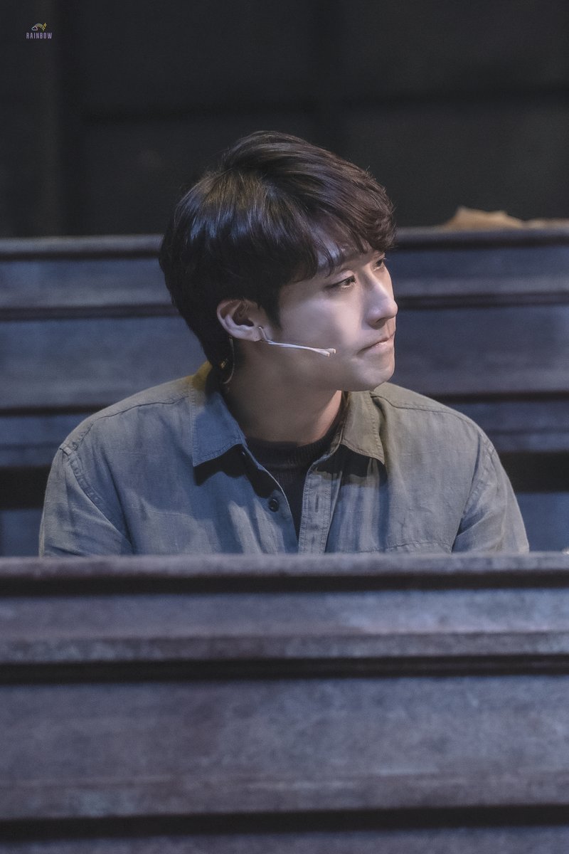 rung__pic's tweet photo. 230603 낮 광염소나타

J 役 #김지철 배우님

울보 제이 .. 🥺 https://t.co/3qxDvSXb06