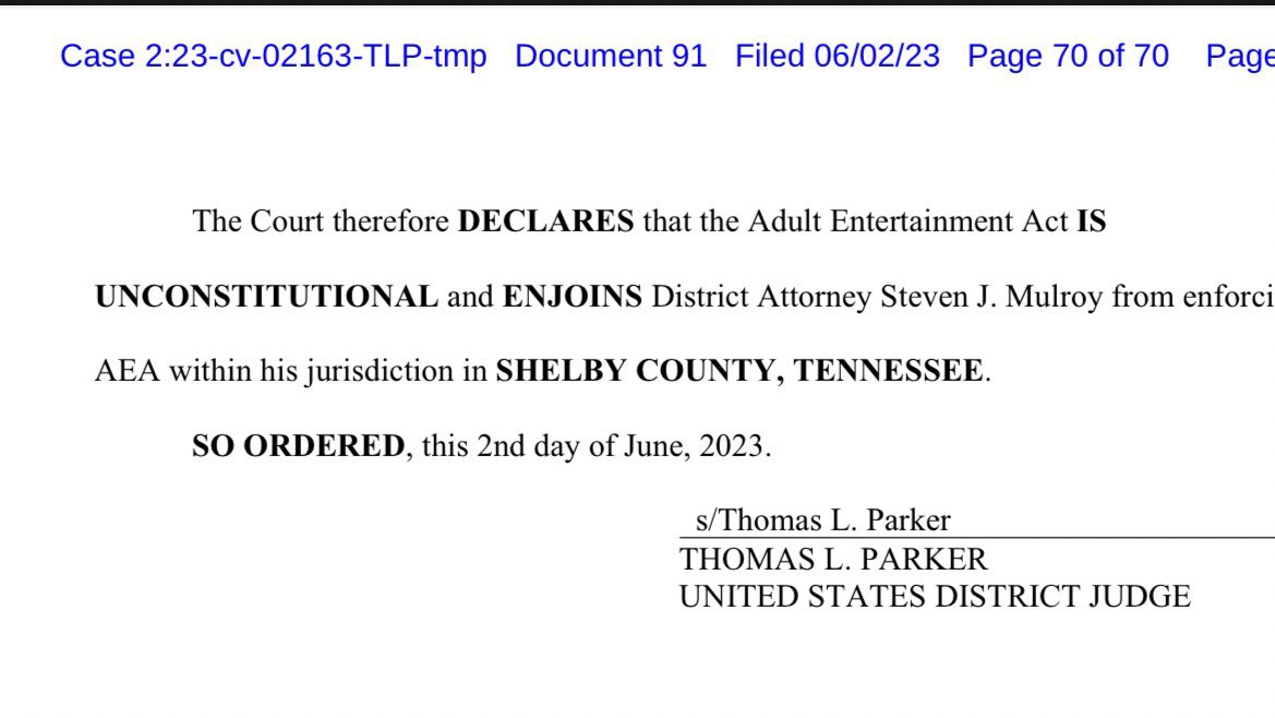 What a lovely thing to wake up to. Happy pride, Tennessee!! 🌈 #Pride2023