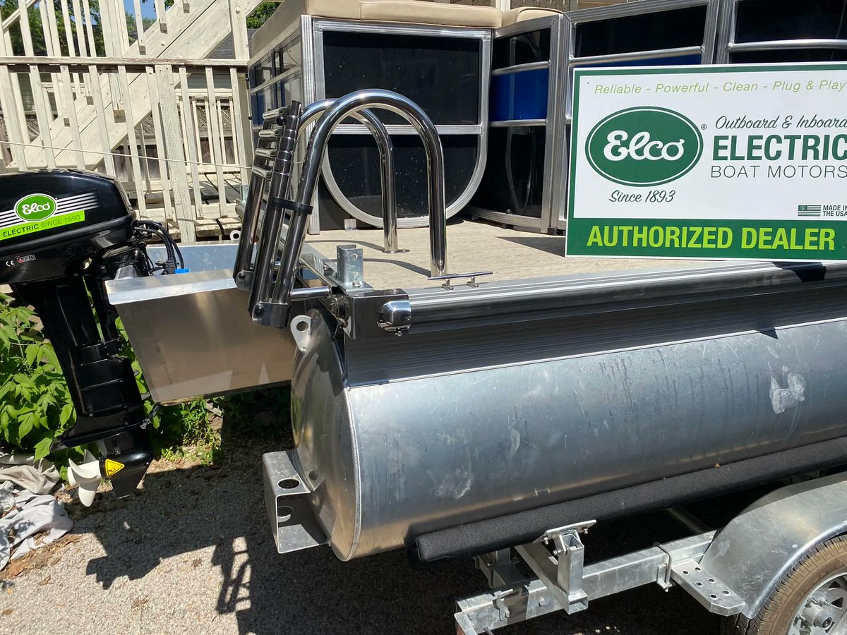 ElcoMotorYachts's tweet photo. Check out the Solar Store in Ontario, Canada, making waves with their all Electric Solar Pontoon Boat! https://t.co/rpKpAH6FS0