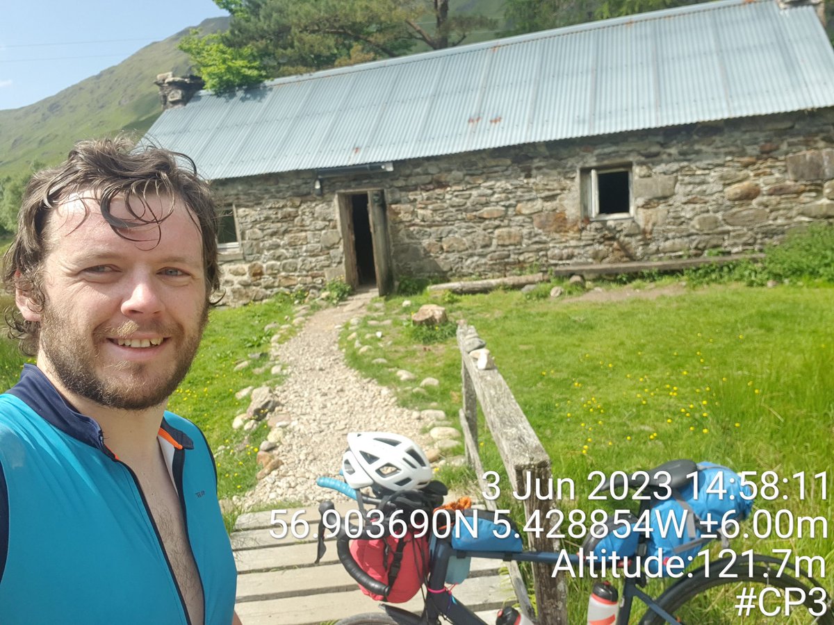 SlowBivvyer's tweet photo. 2 important lessons learnt. Don't take the shortcut. Don't listen to @bimblingbikes when he tells you it's a good idea to take the shortcut
#transscotland23 @theracingcoll https://t.co/XregjI8VrF