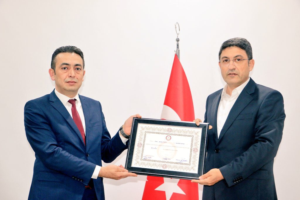 Yeni Bir Ses tweet media