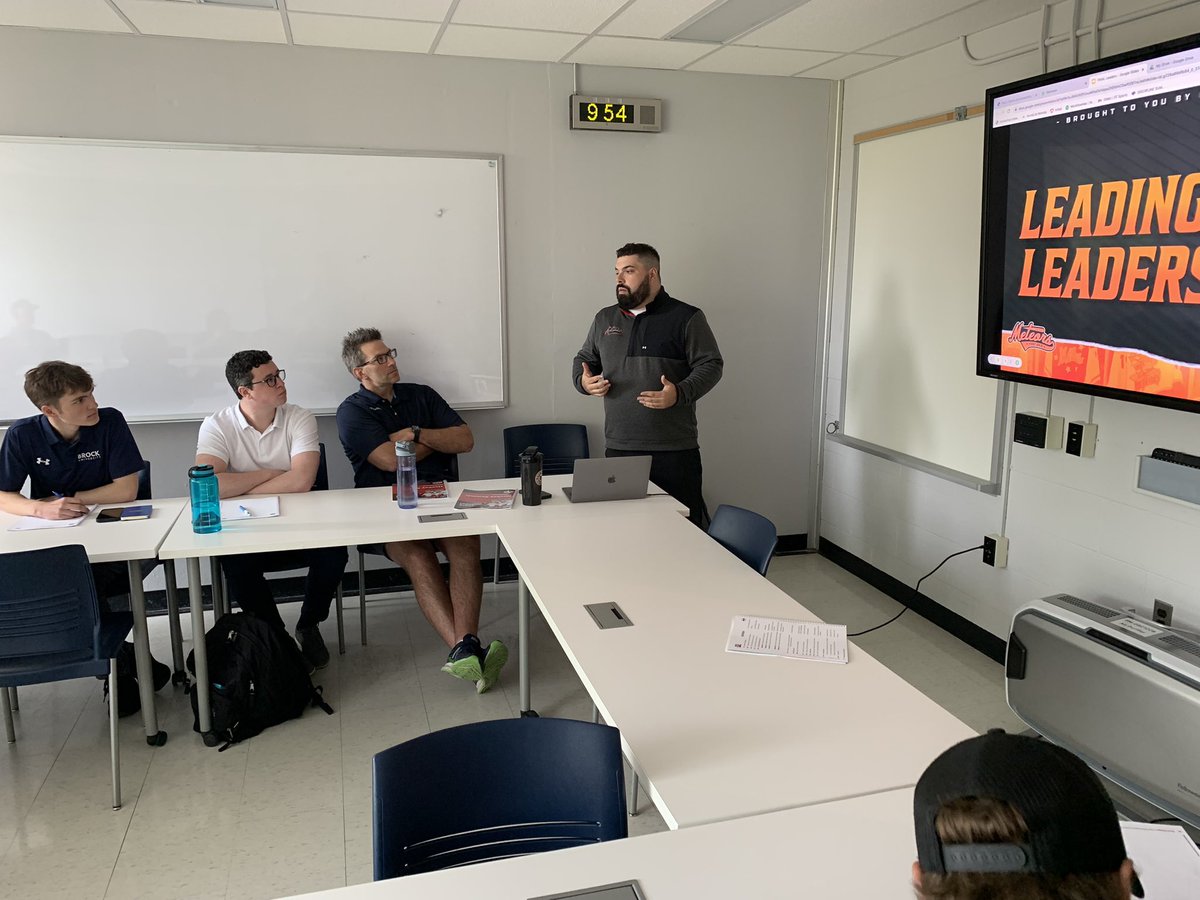 BrockMensHockey's tweet photo. .@passero4 of the @FEMeteors speaking on leading leaders! https://t.co/YQ6AaRxi8d