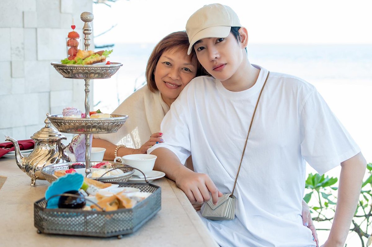 Palitarea's tweet photo. รอชมผลงาน Youtuber มือใหม่เลย

#เป๊กผลิตโชค 
#PeckPalitchoke https://t.co/XdThQCEvHo