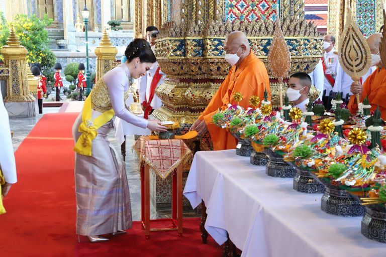 สลิ่มปกป้องสถาบัน🇹🇭👑 tweet media