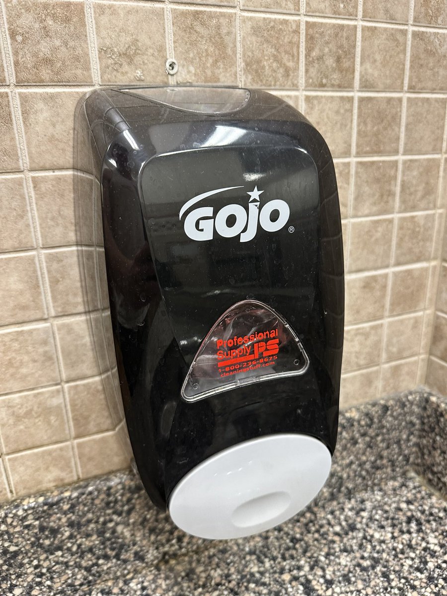 This is the future Shiv wants 
#SuccesionHBO