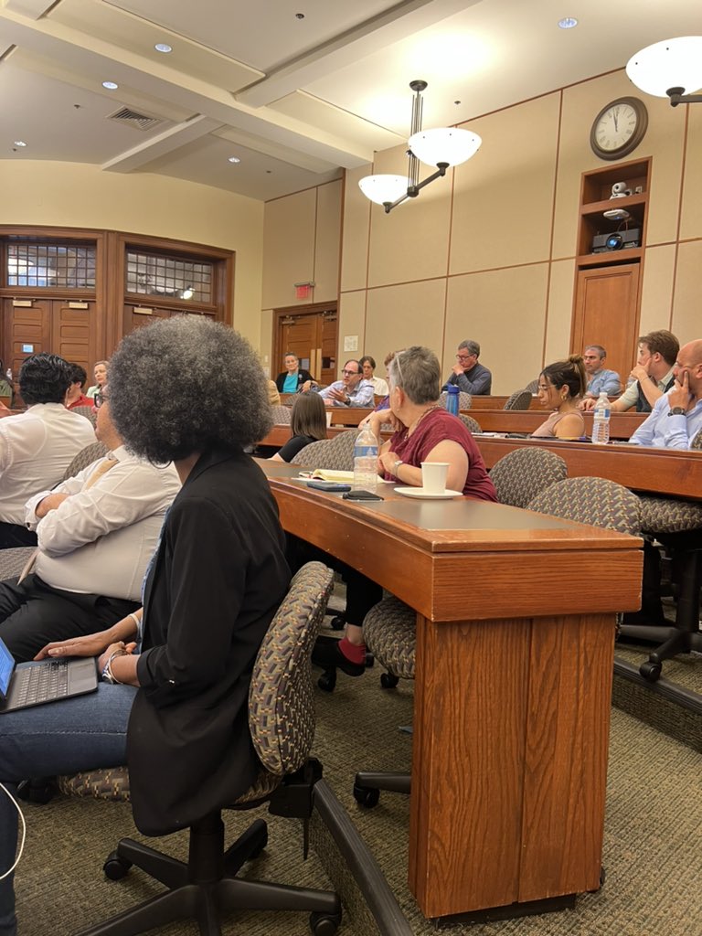 liebenauerin's tweet photo. Great to be back @Harvard_Law even if it’s just for a short time meeting old and new #copyrightx friends @zepkahveci @ShaniShisha @haochensun @arulscaria @pjurcys https://t.co/4LFIbcp5xi