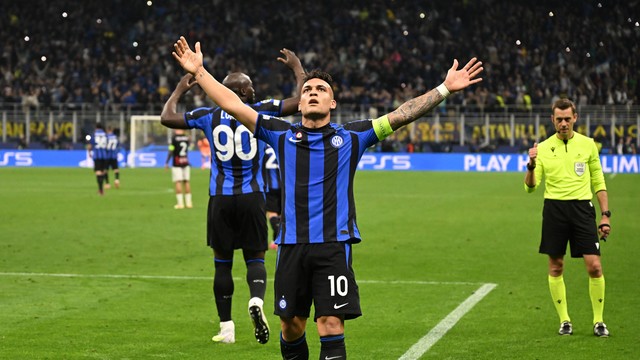 liberta___depre's tweet photo. Sabe qual é a chance que a Inter de Milão tem de impedir o Treble do Manchester City?

Nenhuma. https://t.co/MrjxvR3cSe