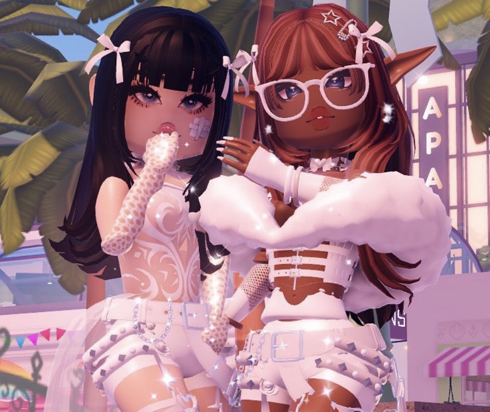 SantaluvhRateto's tweet photo. WHIMSY WITCH set giveaway 👻

just follow me and @nadiiyayuba1 with notifs + retweet 🔄 to enter!! 

all hc in thread, goodluck 🕷️🕸️ https://t.co/xOqwsgk6Bm