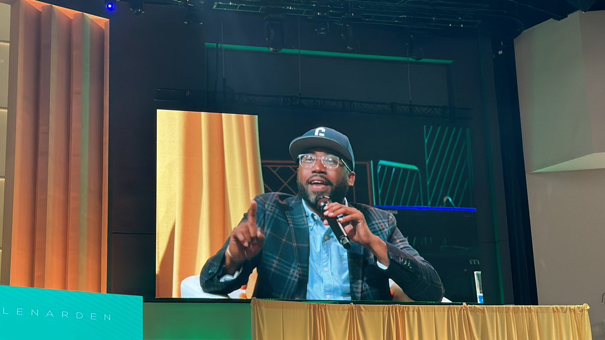 SisterReRe36's tweet photo. “We will never have a handle over our health if we don’t have power over our plates, Dr. Herbert Brown III, #FBCGLive Health Wellness Expo 2023 https://t.co/Jv4fUE7veO