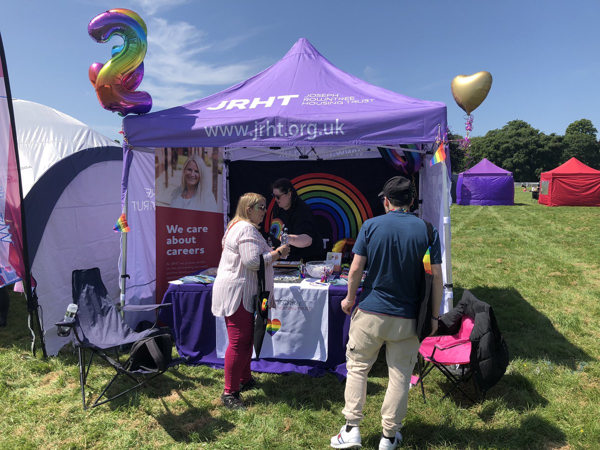 chris_jrht's tweet photo. @theJRHT feeling the love at @YorkPride today, marching together in solidarity, telling our stories and sharing shortbread from New Earswick! https://t.co/e0ZdhRUsjm