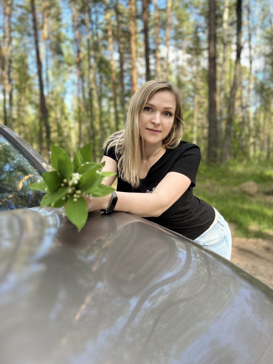 Korneeva_Yulya_'s tweet photo. Good evening)))  
 How are you doing? How do you like to spend your weekends in the summer? 
 My family and I try to go to the sea, it is near us, or on a picnic) Well, if my husband at work, just gather in the yard with the kids and play all you can) https://t.co/Uk9rTK3eqU
