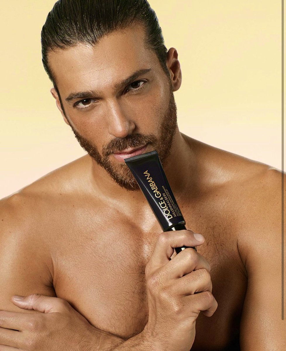 Increíble 😍😍😍
#CanYaman 
#DolceGabbanaBeauty