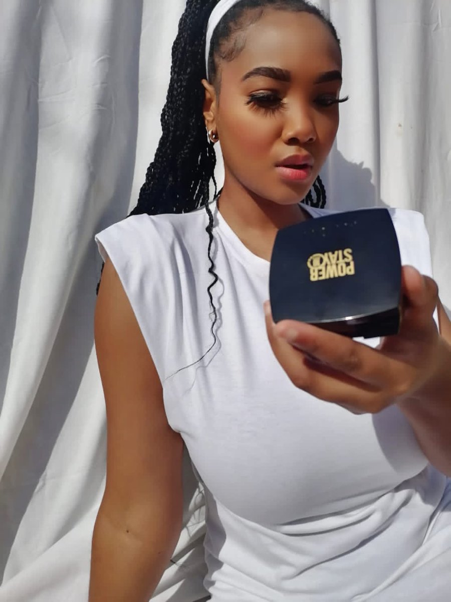 tamara_teezy's tweet photo. Allow mw to introduce to you the New addition to the popular Power Stay range.#CreamToPower #ChooseAvonPowerStay. https://t.co/bU0ZlHQZ7p