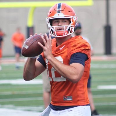 ToddDodgeFBcamp's tweet photo. We have a few spots left for our AM (rising 5th-8th) &amp; afternoon (9th-12th) sessions. These 4 current D1 QBs all attended camp to improve their on field performance and leadership skills. Come join us next week. Registration &amp; camp info in bio. https://t.co/0gBSKJOkYn