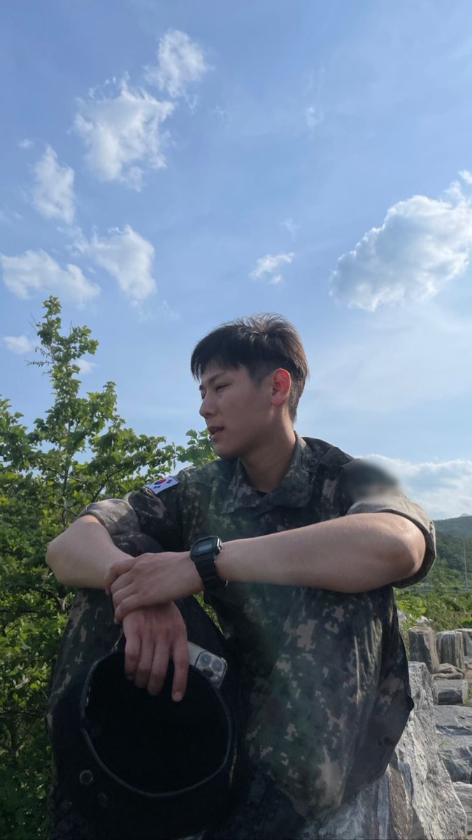 ImfactTurkishIF's tweet photo. 01.06.23 || #Sang Instagram Hikaye Güncellemesi

#IMFACT #임팩트
#이상 #LeeSang https://t.co/ARGkIWJxr6