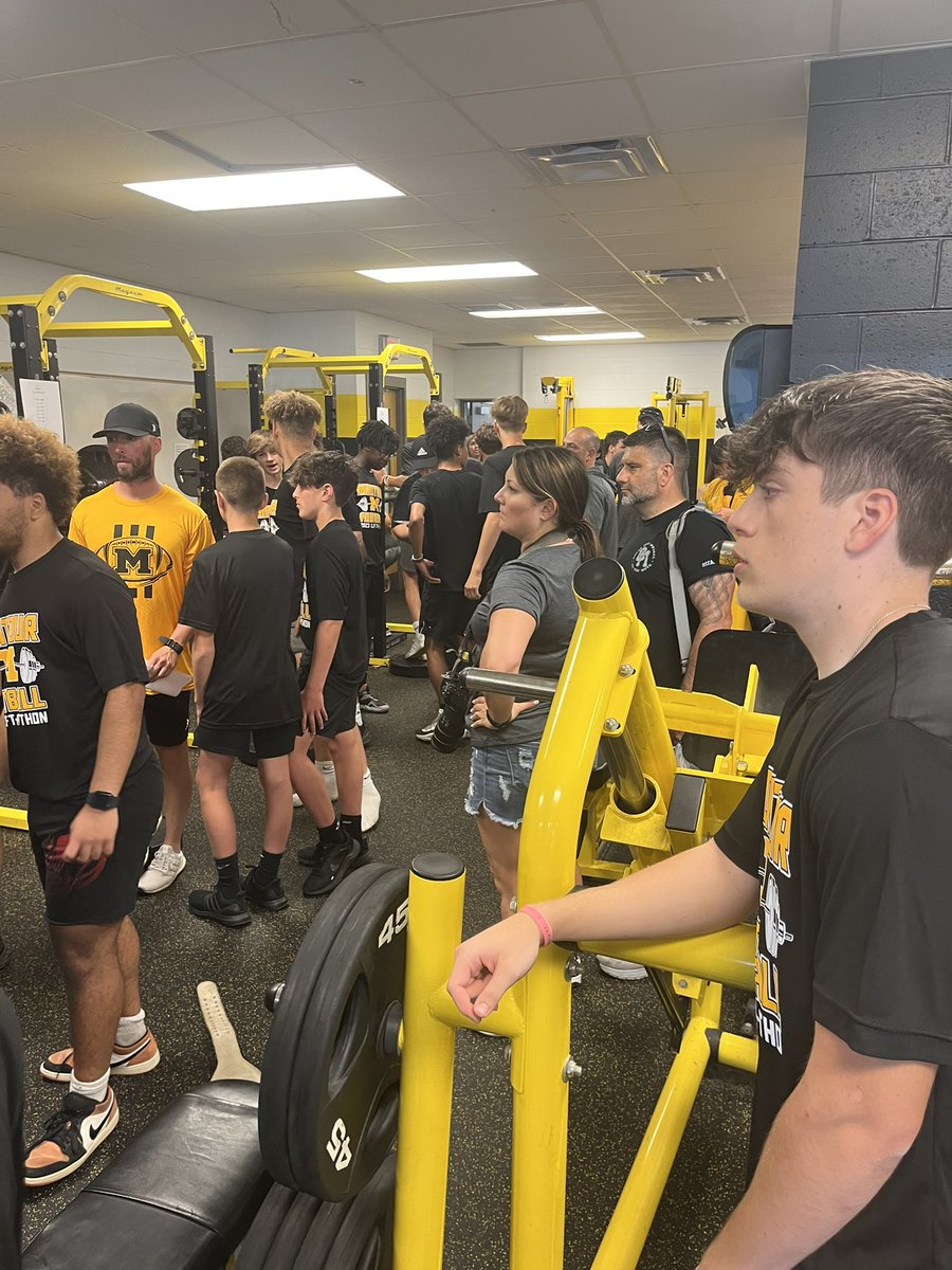 Montour liftathon. Big huge turnout. Great community support. Throwing around some weight. Spartan Pride!
#MontourProud